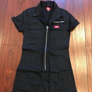 Black Dickies zip up dress.